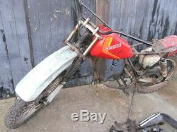 Suzuki TS125 ER Rolling Chassis Engine in Bits Exhaust Spares Repair Colchester