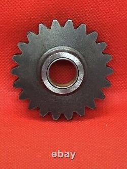 TS250 TM250 RL250 New Genuine SUZUKI Kick Starter 22T Idle Gear 26260-30001