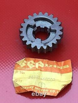 TS50ER OR50 RM50 RM80 NEW Genuine SUZUKI 3rd Drive Gear P/No. 24231-46000