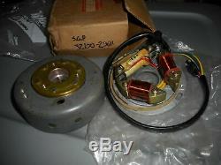 Nos Suzuki 73-76 Ts185 Assemblée Magneto Oem & Stator 32100-29611 32102-29612