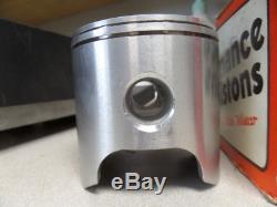 Piston Wiseco 4th O / S Avec Bagues Et Pinces Suzuki Tm400 Cyclone Ts400 Apache 299p4