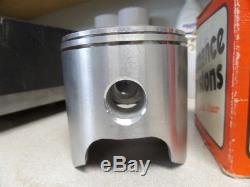 Piston Wiseco 4th O / S Avec Bagues Et Pinces Suzuki Tm400 Cyclone Ts400 Apache 299p4