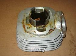 Suzuki Nos Vintage Cylindre Tc90 Ts90 1970-72 11210-25100