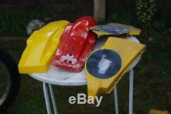 Suzuki Ts185er Châssis Roulant Et De Nombreuses Pièces. Job Lot De Pièces De Rechange