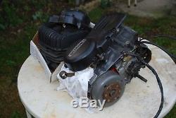 Suzuki Ts185er Châssis Roulant Et De Nombreuses Pièces. Job Lot De Pièces De Rechange